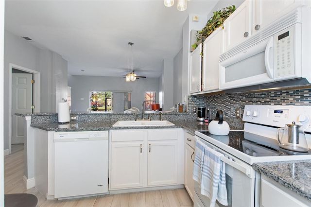 4717 VERO BEACH PLACE, Kissimmee, FL 34746