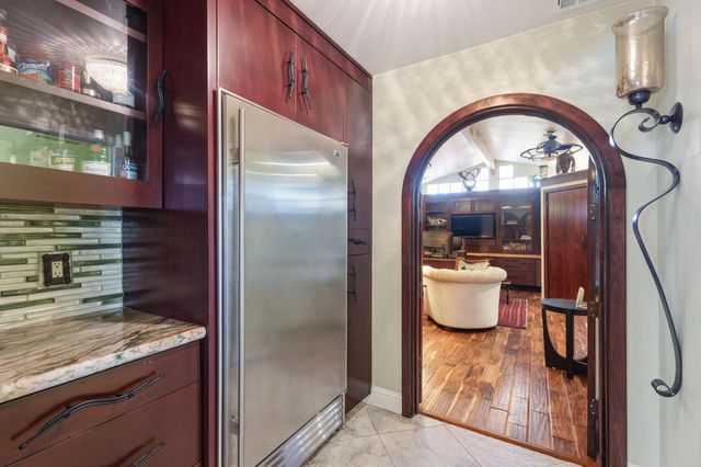 5151 N Van Ness Boulevard, Fresno, CA 93711