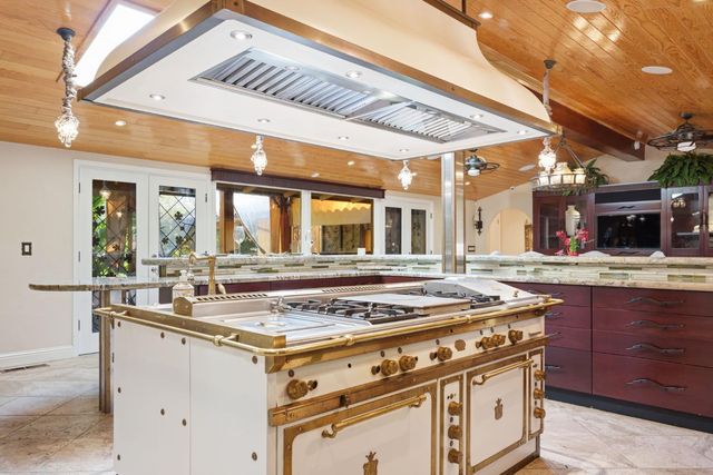 5151 N Van Ness Boulevard, Fresno, CA 93711