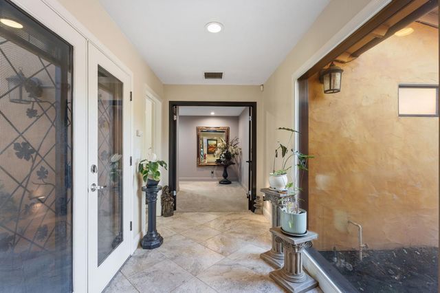 5151 N Van Ness Boulevard, Fresno, CA 93711