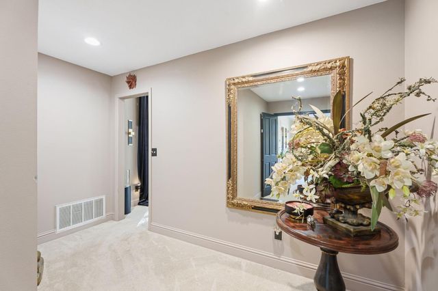 5151 N Van Ness Boulevard, Fresno, CA 93711