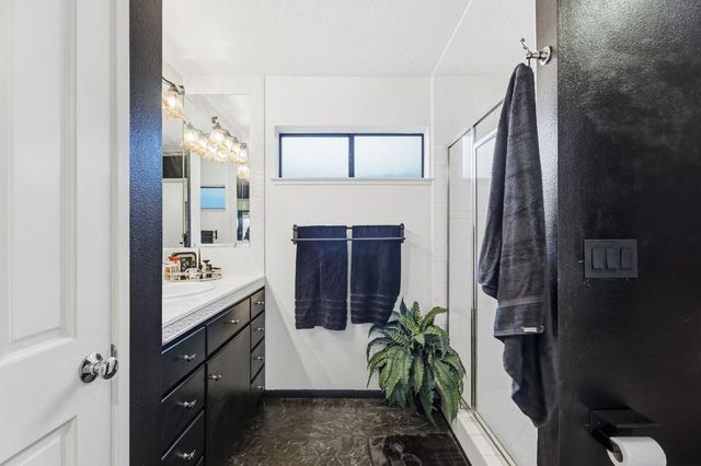 5151 N Van Ness Boulevard, Fresno, CA 93711