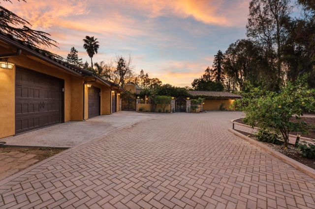 5151 N Van Ness Boulevard, Fresno, CA 93711