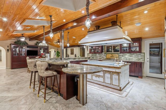 5151 N Van Ness Boulevard, Fresno, CA 93711