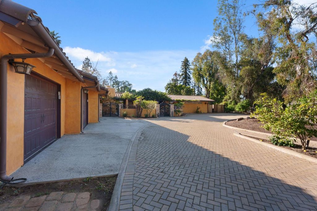 Image 13 of property listing at 5151 N Van Ness Boulevard, Fresno, CA 93711