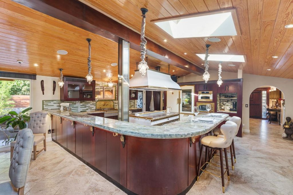 Image 34 of property listing at 5151 N Van Ness Boulevard, Fresno, CA 93711