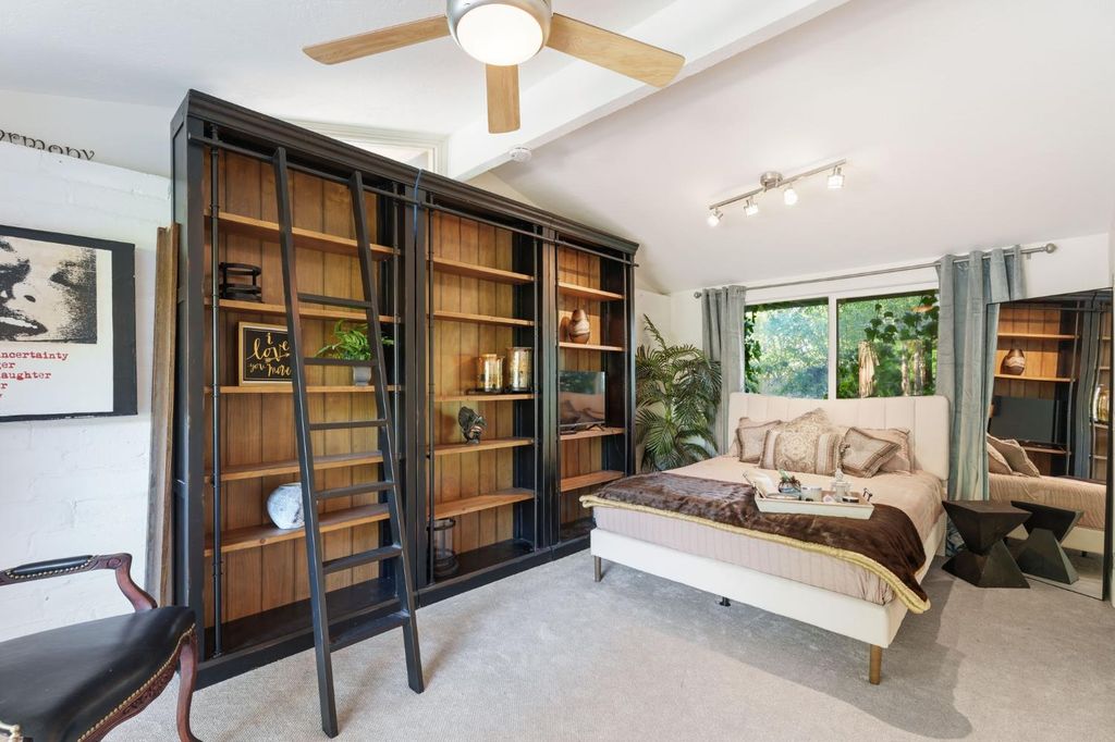 Image 49 of property listing at 5151 N Van Ness Boulevard, Fresno, CA 93711