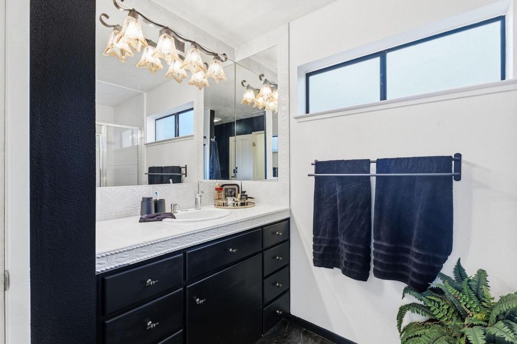 Image 58 of property listing at 5151 N Van Ness Boulevard, Fresno, CA 93711