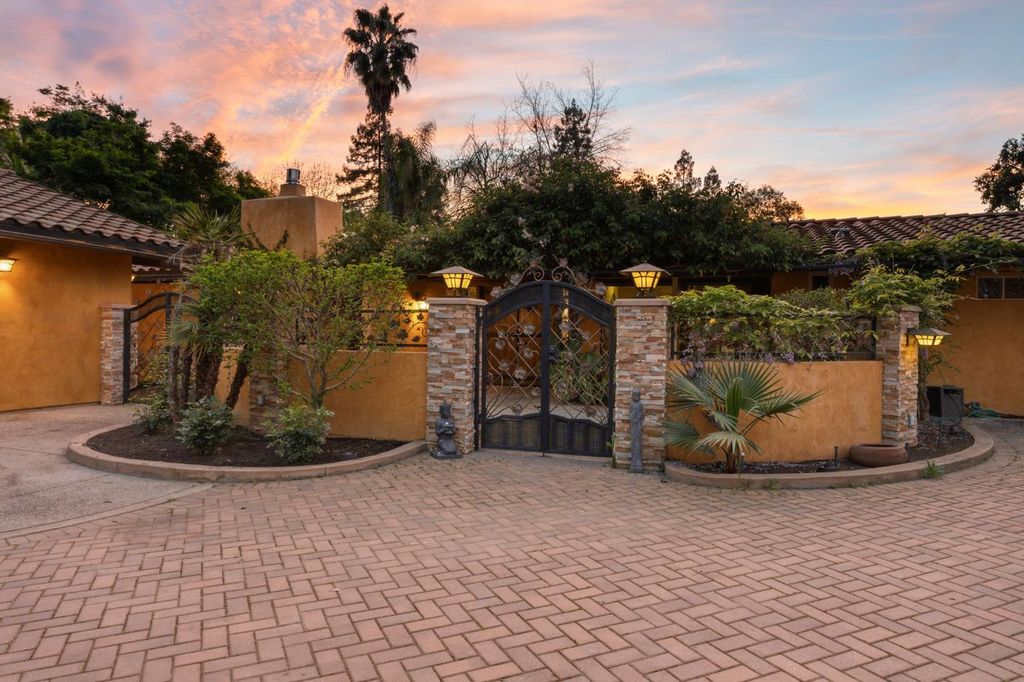 Image 77 of property listing at 5151 N Van Ness Boulevard, Fresno, CA 93711