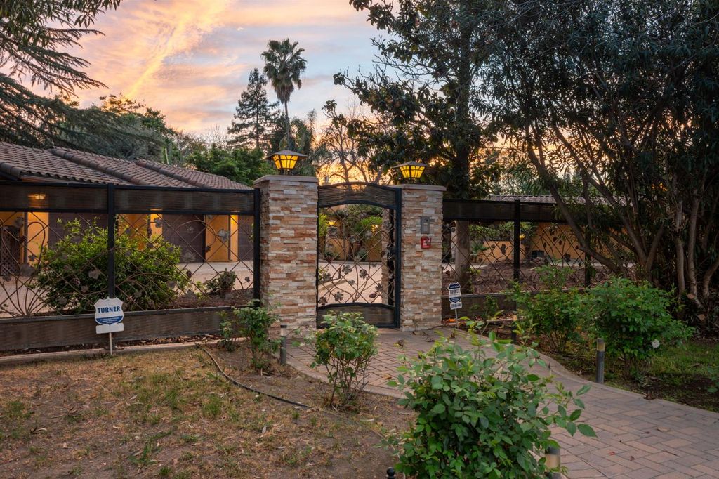 Image 78 of property listing at 5151 N Van Ness Boulevard, Fresno, CA 93711