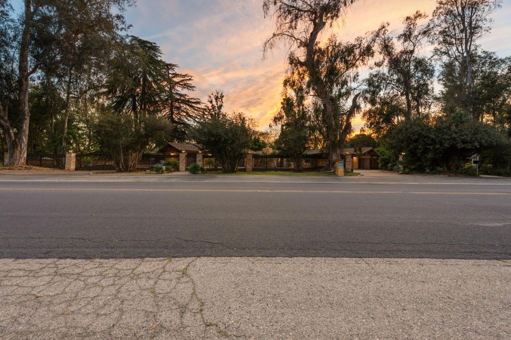 Image 79 of property listing at 5151 N Van Ness Boulevard, Fresno, CA 93711