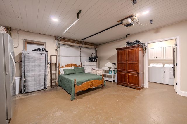 390 WOODS RD, Adamsville, TN 38310