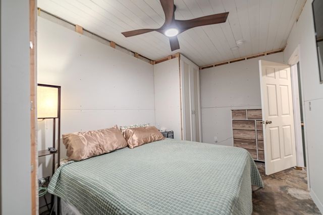 390 WOODS RD, Adamsville, TN 38310