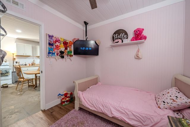 390 WOODS RD, Adamsville, TN 38310