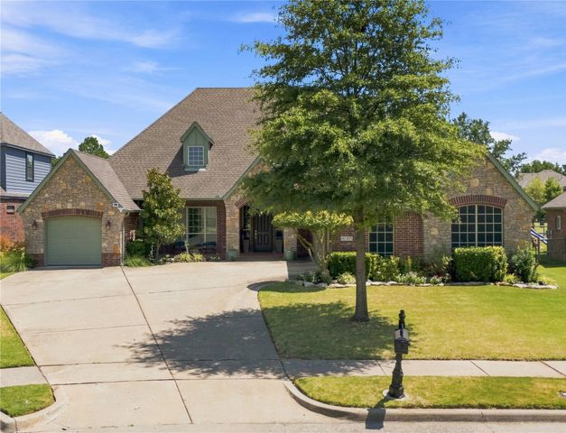 4105 N Lions Place, Broken Arrow, OK 74012