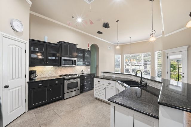 4105 N Lions Place, Broken Arrow, OK 74012