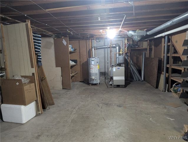 2000 Maple Road, Wilson, NY 14172