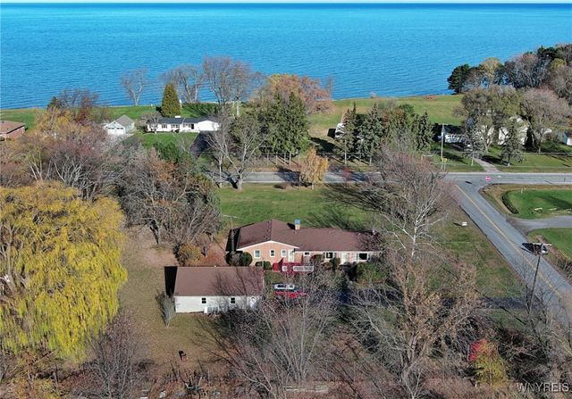 2000 Maple Road, Wilson, NY 14172