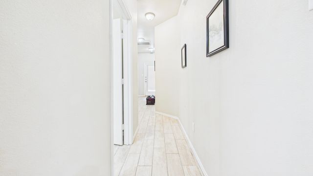 9801 Uvalde Avenue, Lubbock, TX 79423