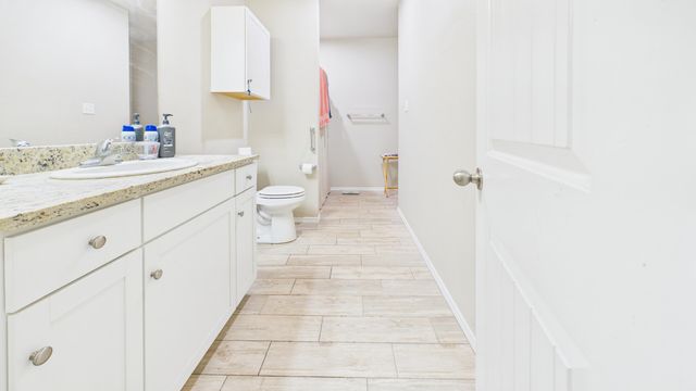 9801 Uvalde Avenue, Lubbock, TX 79423