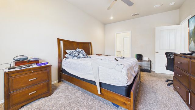 9801 Uvalde Avenue, Lubbock, TX 79423