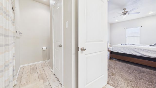 9801 Uvalde Avenue, Lubbock, TX 79423