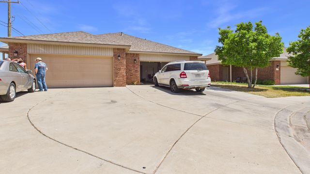 9801 Uvalde Avenue, Lubbock, TX 79423