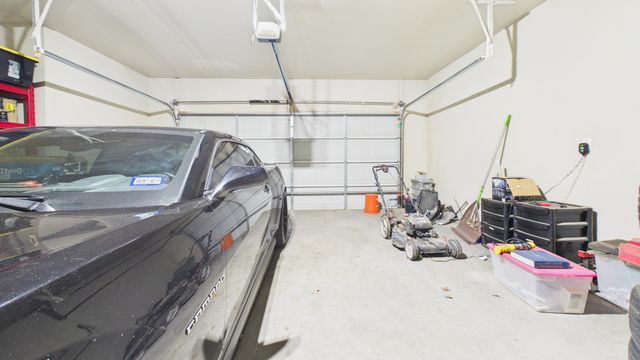 9801 Uvalde Avenue, Lubbock, TX 79423