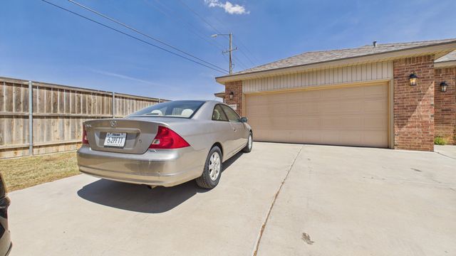 9801 Uvalde Avenue, Lubbock, TX 79423