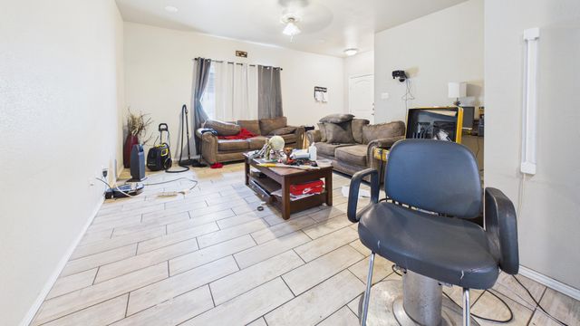 9801 Uvalde Avenue, Lubbock, TX 79423
