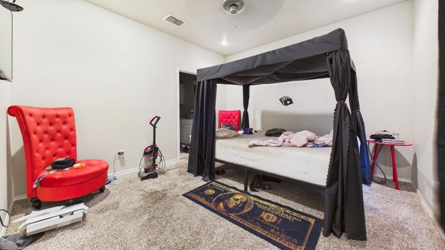 9801 Uvalde Avenue, Lubbock, TX 79423