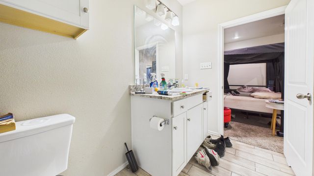 9801 Uvalde Avenue, Lubbock, TX 79423