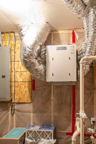 7912 Cottonwood Boulevard, Horace, ND 58047