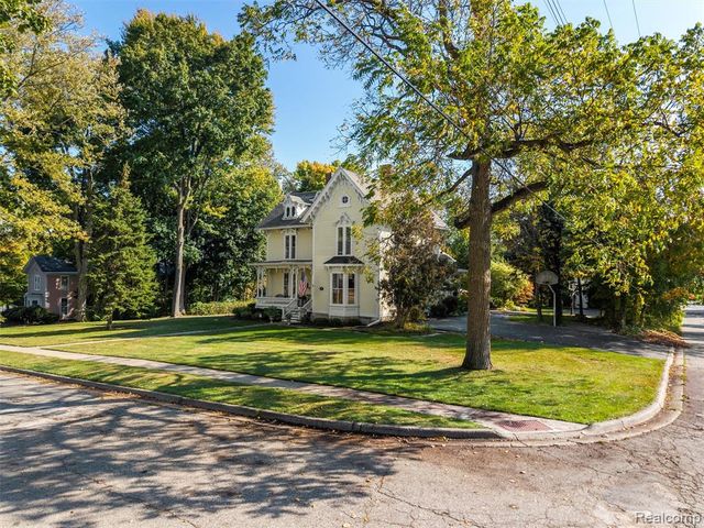261 Church Street, Romeo, MI 48065