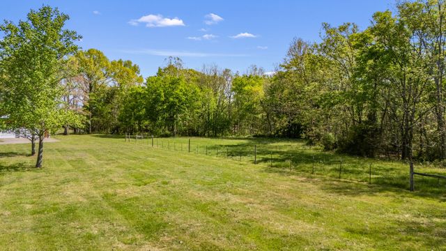 15495 Cainsville Rd, Milton, TN 37118