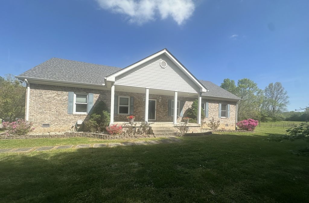 15495 Cainsville Rd, Milton, TN 37118