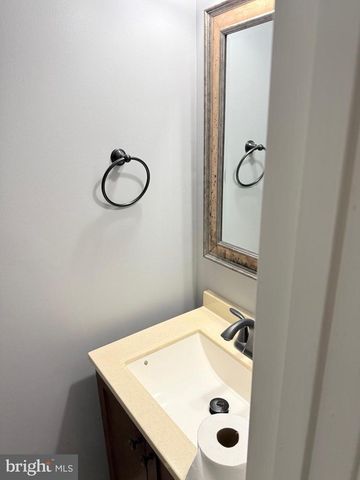 71 CHELMSFORD CT, Baltimore, MD 21220