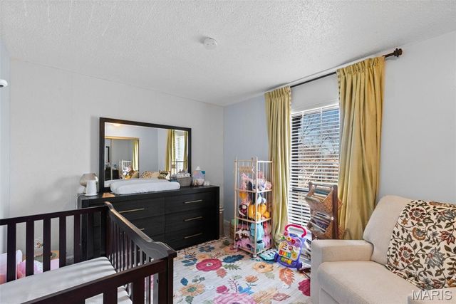 1841 Mansard Drive, Mehlville, MO 63125