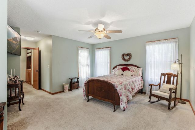 201 Montana Avenue, Big Lake, MN 55309