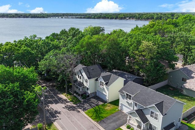 201 Montana Avenue, Big Lake, MN 55309