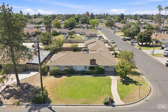 6725 Lucille Avenue, Bakersfield, CA 93308