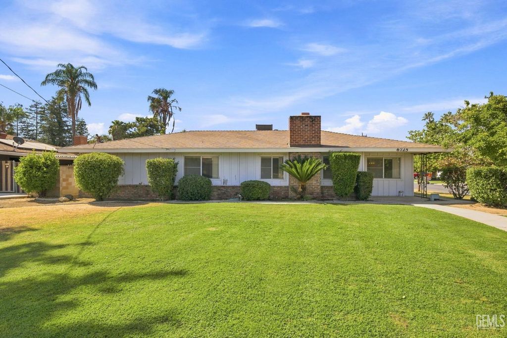 6725 Lucille Avenue, Bakersfield, CA 93308