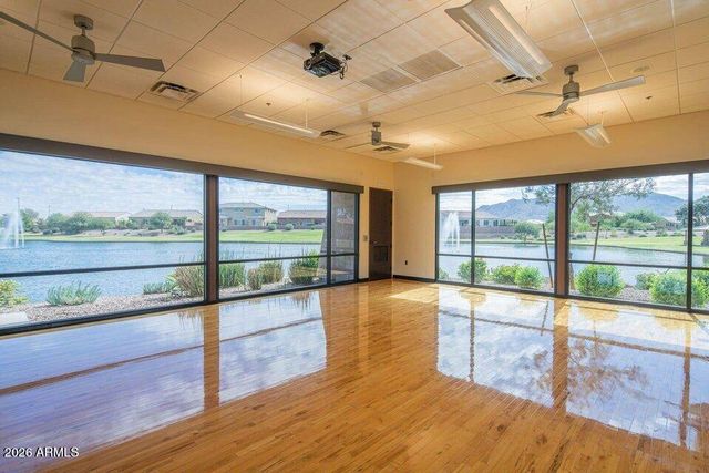 2723 E Mews Road, Gilbert, AZ 85298