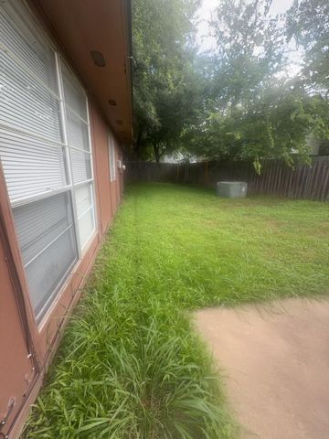 3611 Macon Place Court, Houston, TX 77082