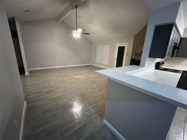 3611 Macon Place Court, Houston, TX 77082