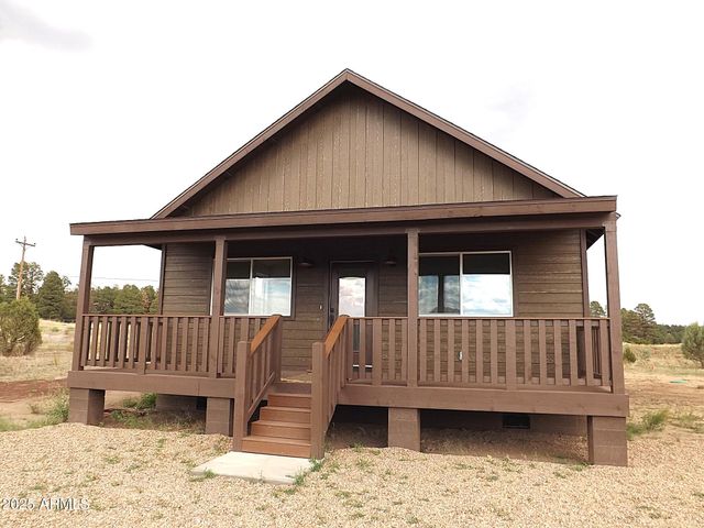 2763 SUNFLOWER Drive, Overgaard, AZ 85933