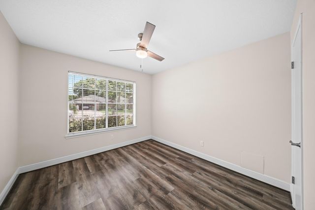 2134 Tower Bridge Road, Pearland, TX 77581