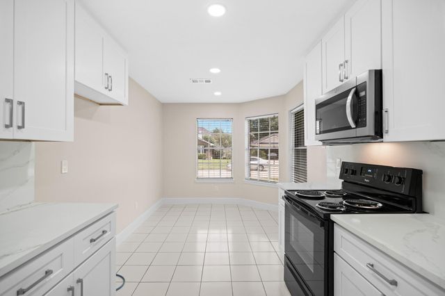 2134 Tower Bridge Road, Pearland, TX 77581