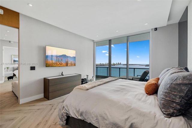 1331 Brickell Bay Dr 2903, Miami, FL 33131