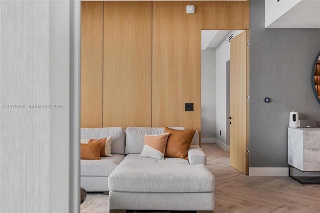 1331 Brickell Bay Dr 2903, Miami, FL 33131